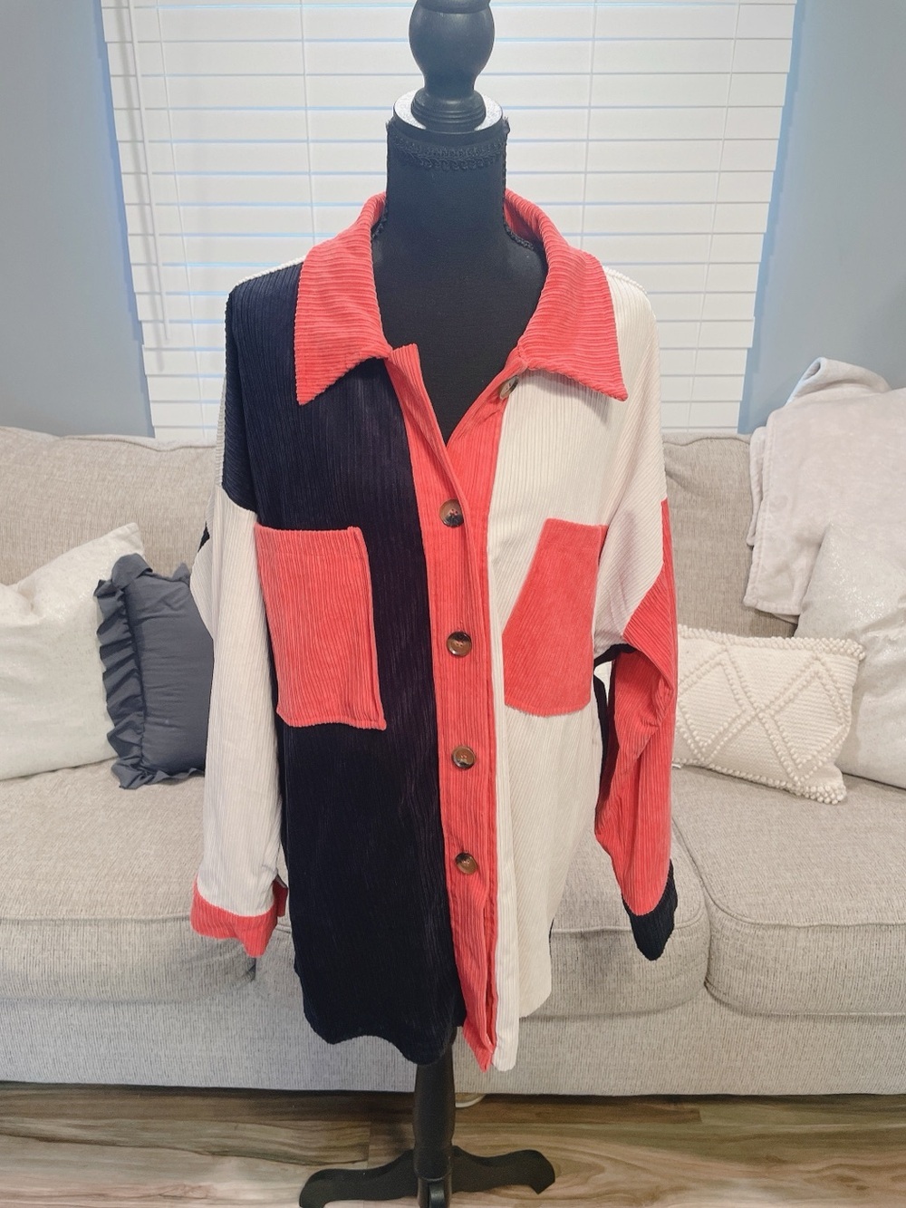 eesome Pink Black & Cream Shacket Size XL
